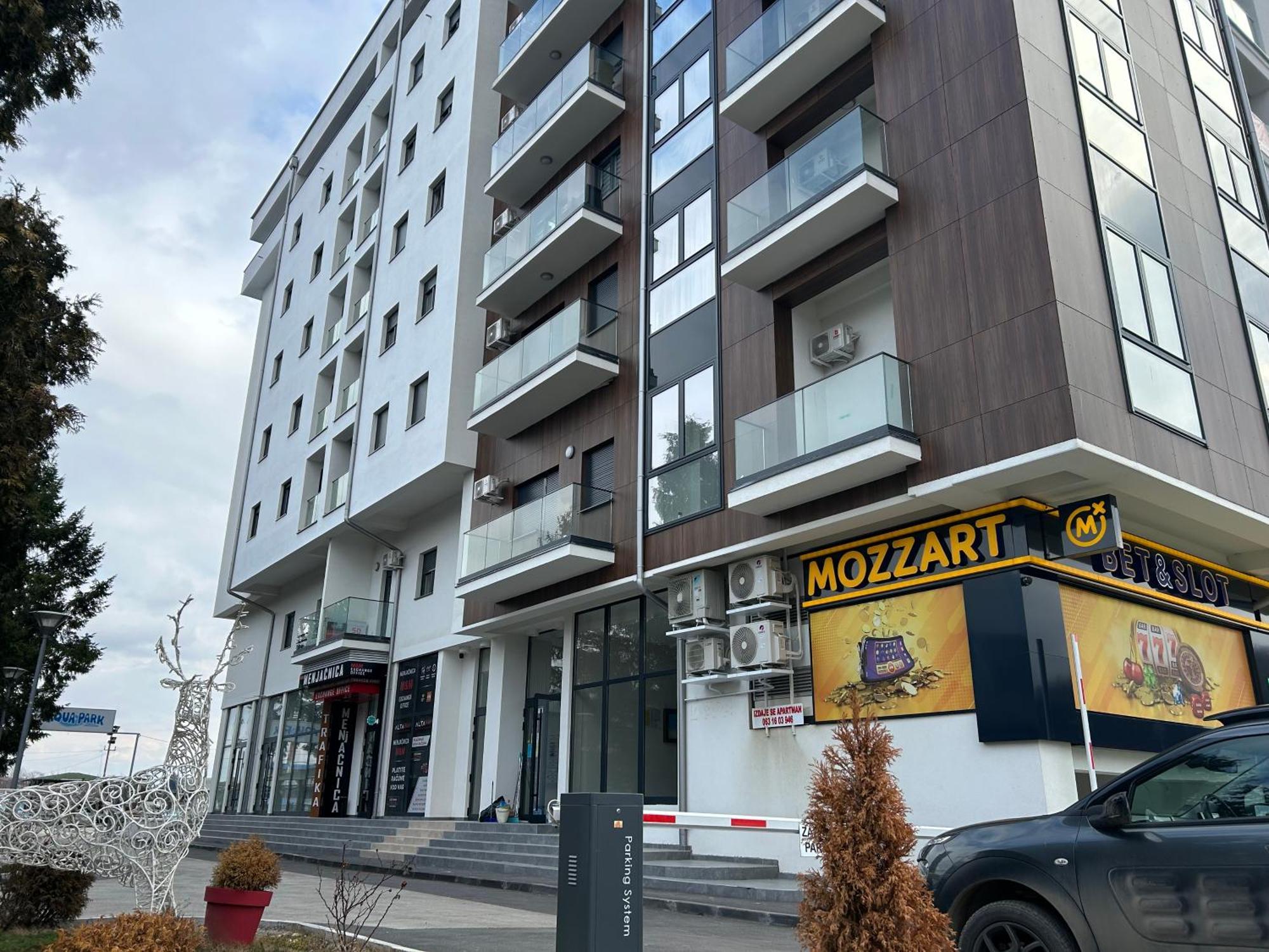 De Lux Nedeljkovic Aparthotel Jagodina Exteriör bild