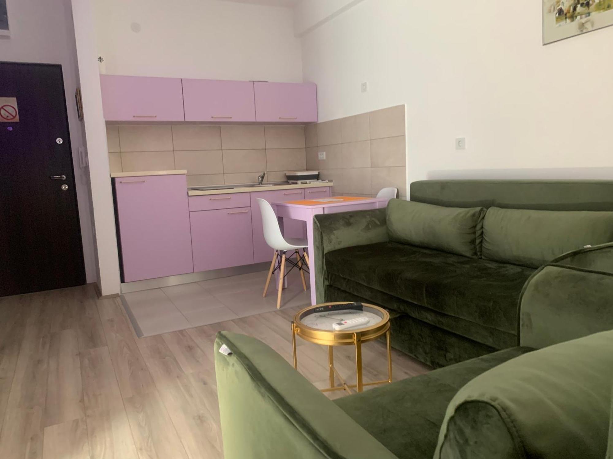 De Lux Nedeljkovic Aparthotel Jagodina Exteriör bild