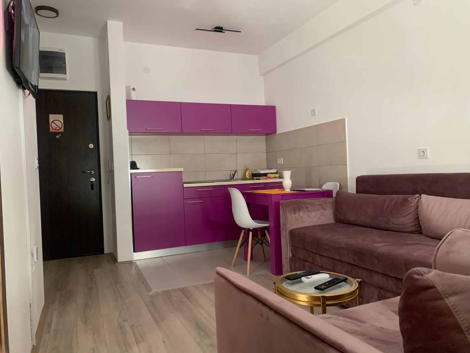 De Lux Nedeljkovic Aparthotel Jagodina Exteriör bild